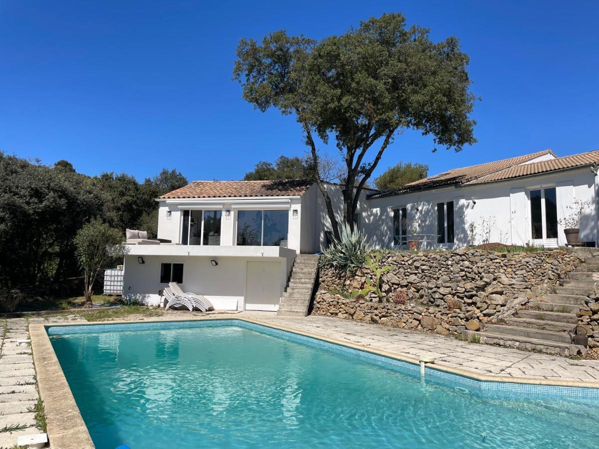 Les Terrasses Des Gardies Bed & Breakfast Pignan Exterior photo